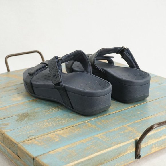 vionic pacific ellie wedge